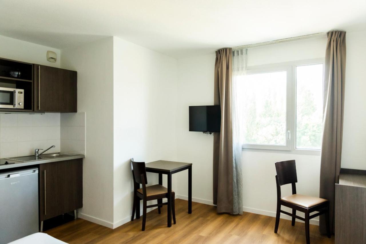 Appart'Hotel Vacanceole Paris Quai De Marne - Ex Adagio Nogent-sur-Marne Luaran gambar