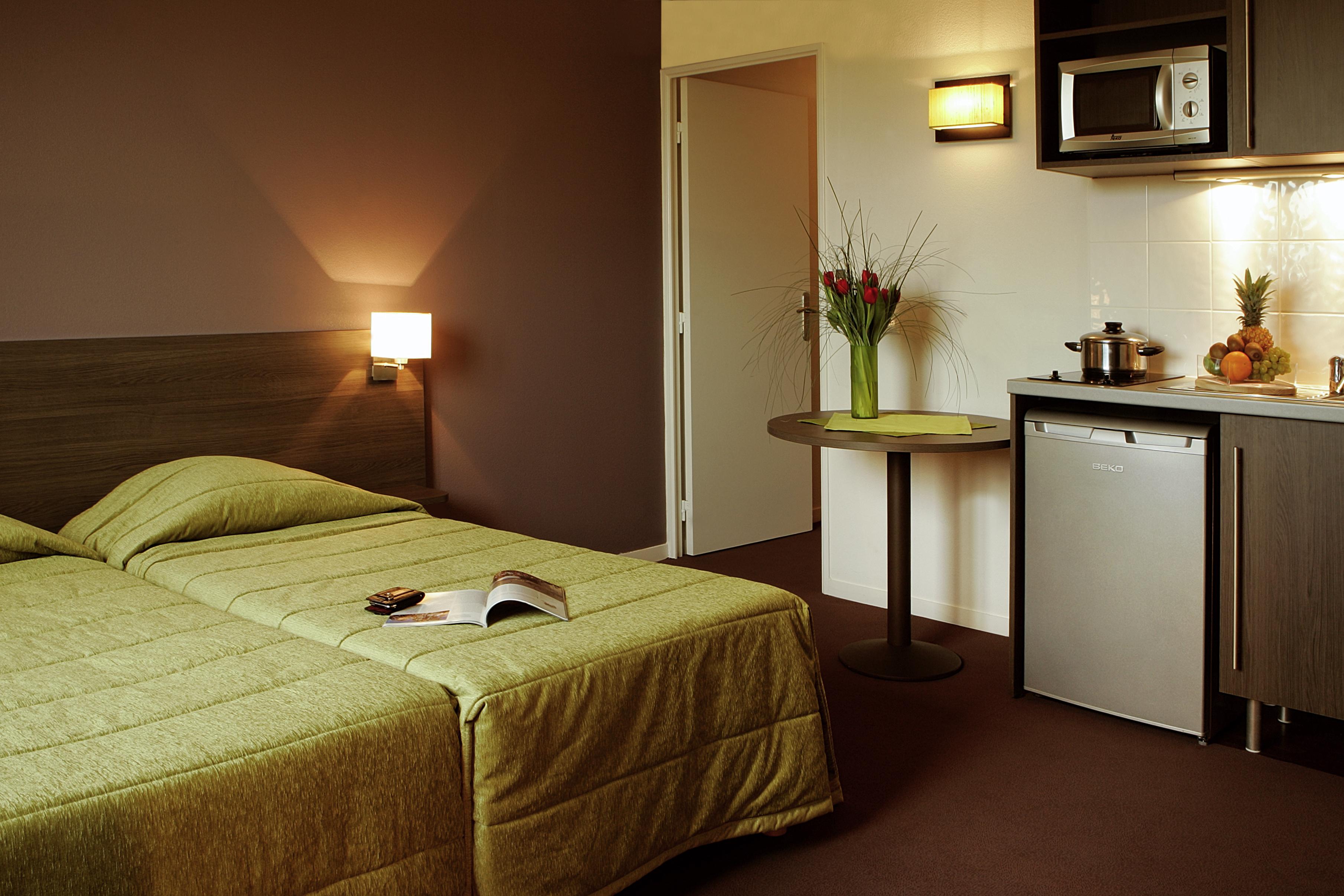 Appart'Hotel Vacanceole Paris Quai De Marne - Ex Adagio Nogent-sur-Marne Bilik gambar