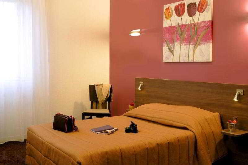 Appart'Hotel Vacanceole Paris Quai De Marne - Ex Adagio Nogent-sur-Marne Luaran gambar