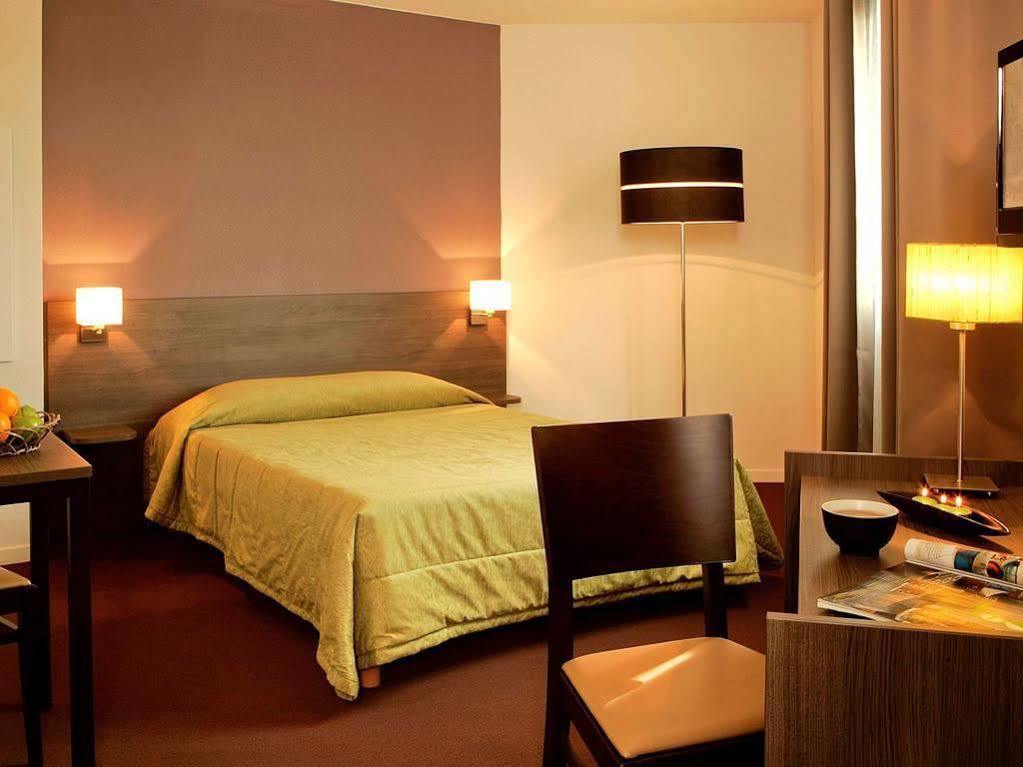 Appart'Hotel Vacanceole Paris Quai De Marne - Ex Adagio Nogent-sur-Marne Luaran gambar